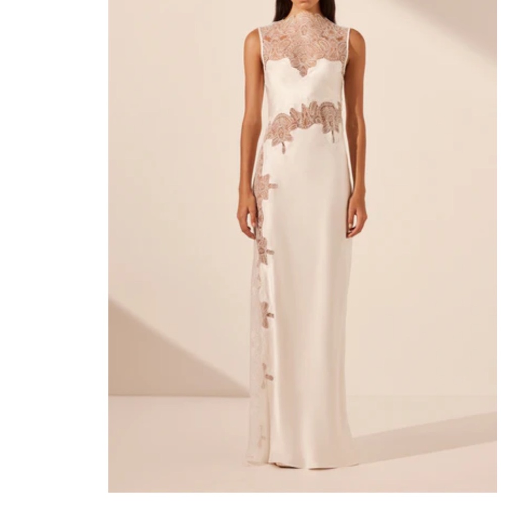 Shona Joy Lace High Neck